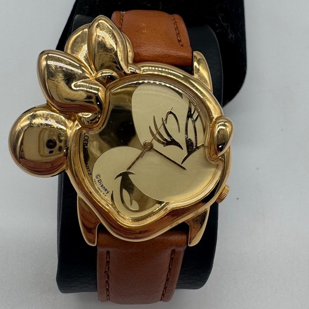 Lorus Disney Minnie Mouse Gold Tone Shaped Case Leather Watch V501-0820